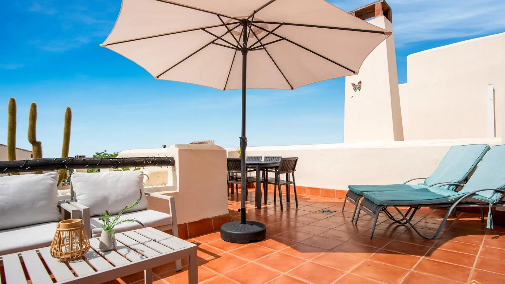 Apartment Beautiful Penthouse In Casares With Rooftop Terrace And Seaview Bahia de Casares Spain